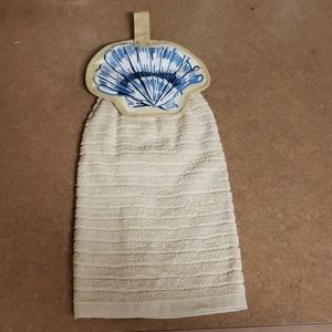 Hand towel